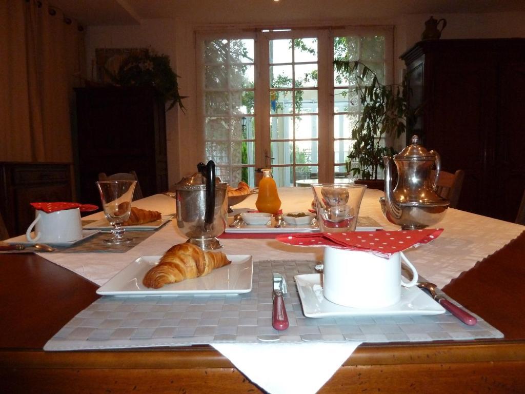 Bed and Breakfast Le Vieux Vauvert à Rochecorbon Extérieur photo