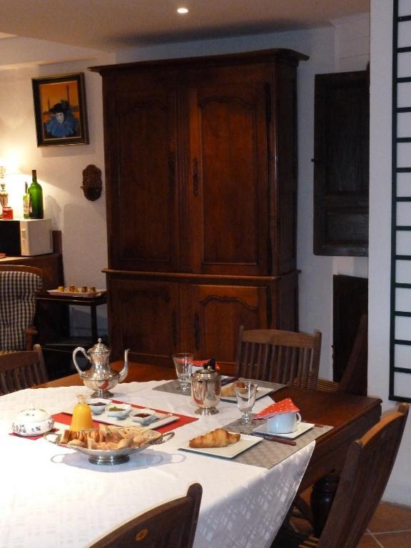 Bed and Breakfast Le Vieux Vauvert à Rochecorbon Extérieur photo