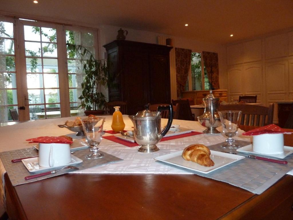 Bed and Breakfast Le Vieux Vauvert à Rochecorbon Extérieur photo