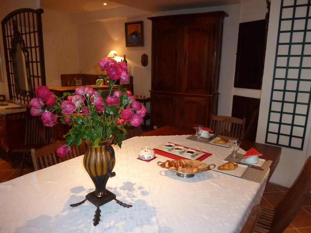 Bed and Breakfast Le Vieux Vauvert à Rochecorbon Extérieur photo