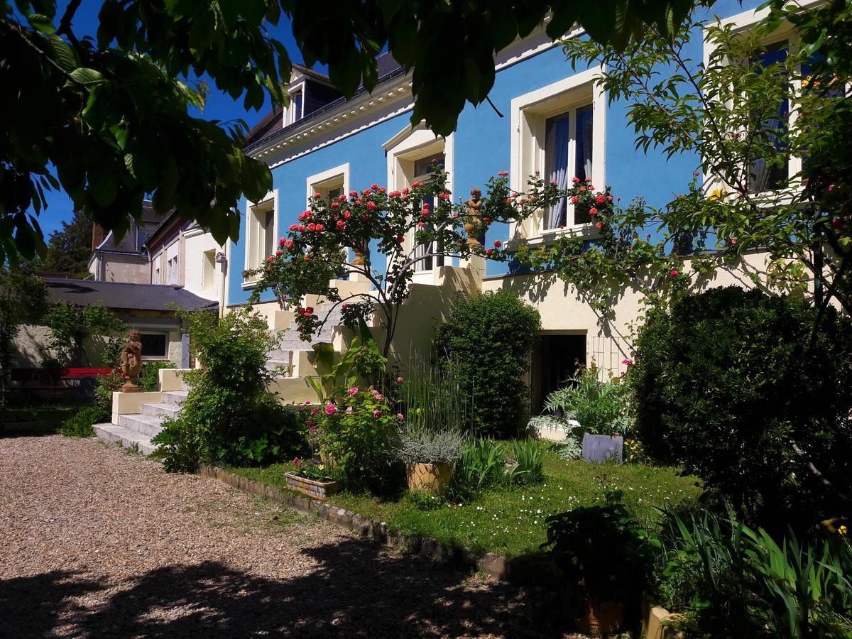 Bed and Breakfast Le Vieux Vauvert à Rochecorbon Extérieur photo